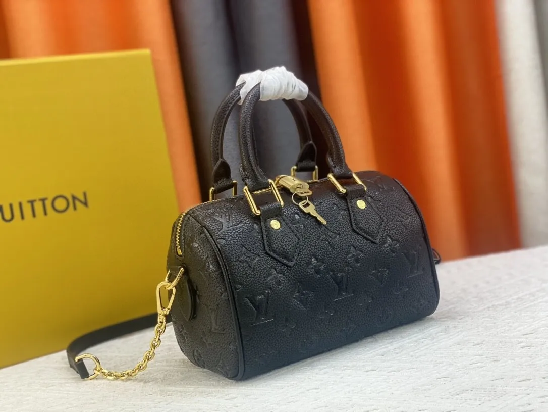 All Categories Official Website "Brand Women's Bags" Women's Bags 💙 LV 2024 New LV Crossbody Bag