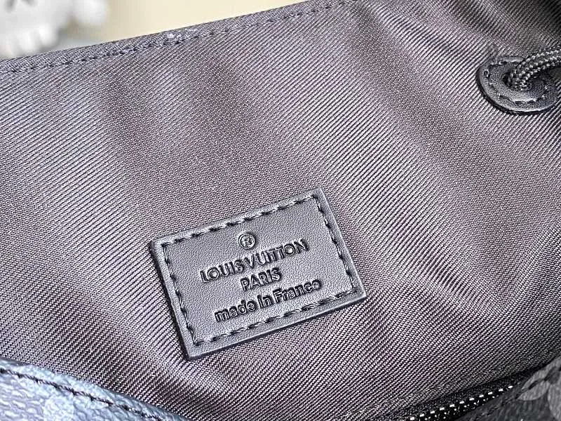 All Categories 💚 Authentic Grade Bags 💚 LV 2026 New LV Backpack Luxury Replica Large Capacity