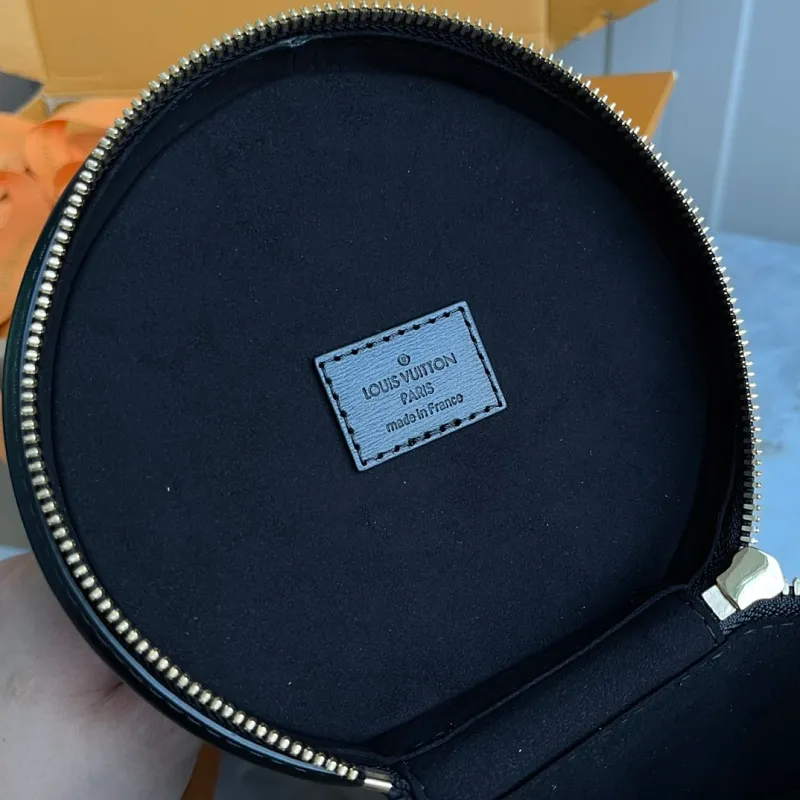 All Categories Official Website "Brand Women's Bags" Women's Bags 💙 LV LV 2026 New Crossbody Shoulder Bag