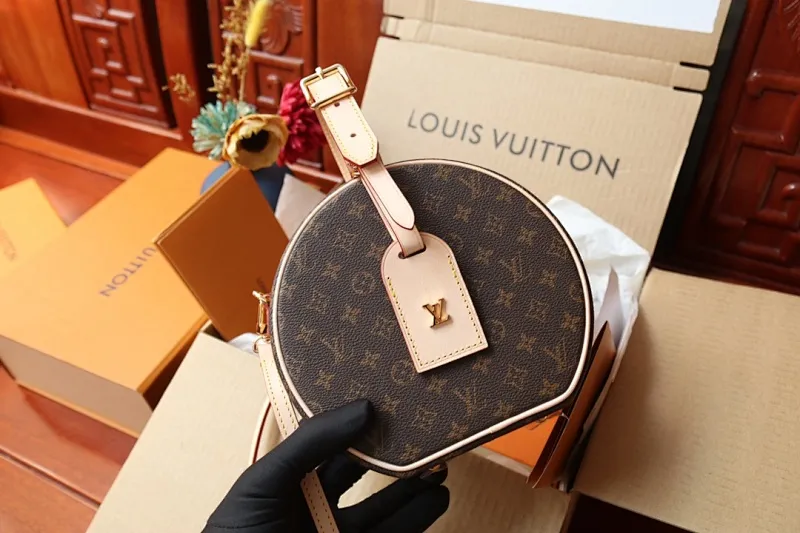 All categories Official website "Brand Women's Bags" Women's Bags 💙 LV replica LV, fine imitation LV bags, LV shoulder bags, 2023 official latest version LV crossbody bag, bag factory, original material, size: 7.5-16.5-7.5CM