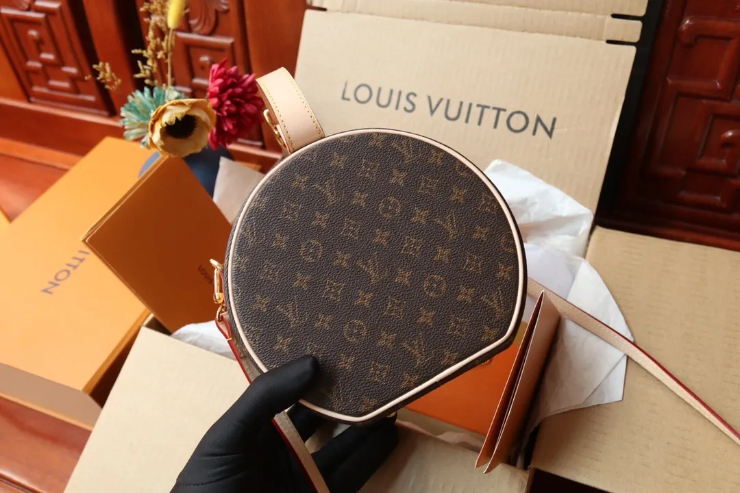 All categories Official website "Brand Women's Bags" Women's Bags 💙 LV replica LV, fine imitation LV bags, LV shoulder bags, 2023 official latest version LV crossbody bag, bag factory, original material, size: 7.5-16.5-7.5CM