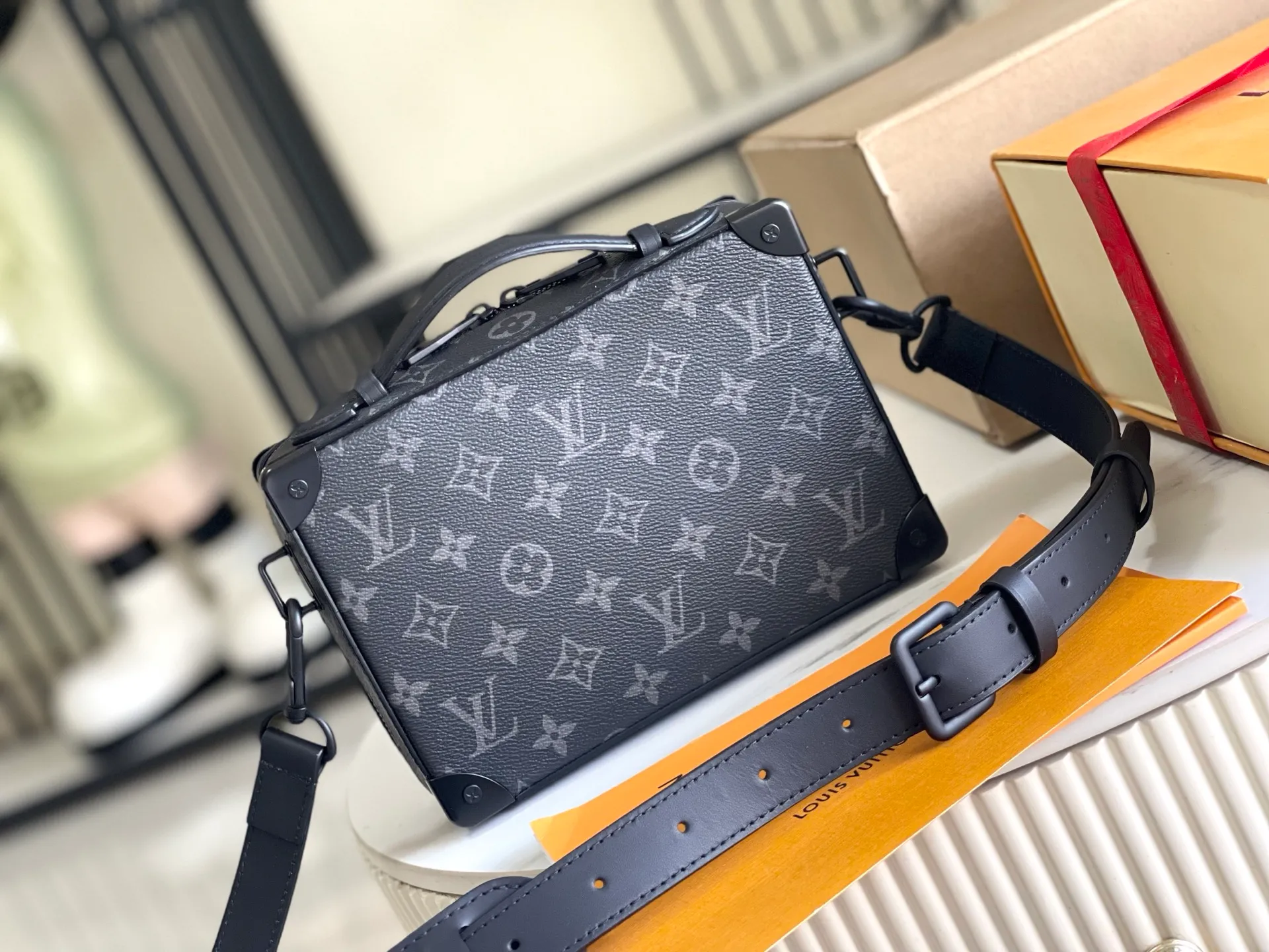 All Categories 💚 Authentic Grade Bags 💚 LV 2026 New LV Top Replica Crossbody Shoulder Bag