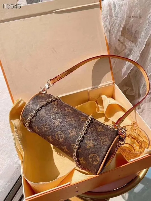 All categories Official website "Brand Women's Bags" Women's Bags 💙 LV fine imitation LV, high imitation LV bags, LV crossbody bags, 2023 official latest version LV crossbody bags, LV bag factory, recommended bags, size: 20-9CM