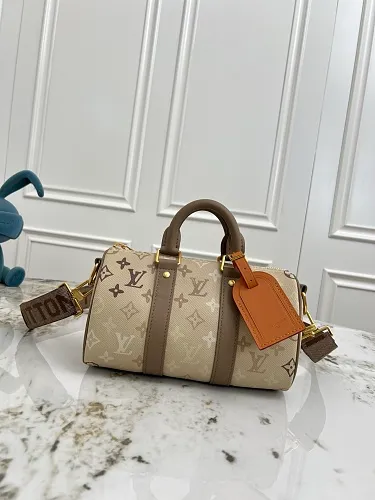 All Categories Official Website "Brand Women's Bags" Women's Bags 💙 LV 2026 New LV Crossbody Bag