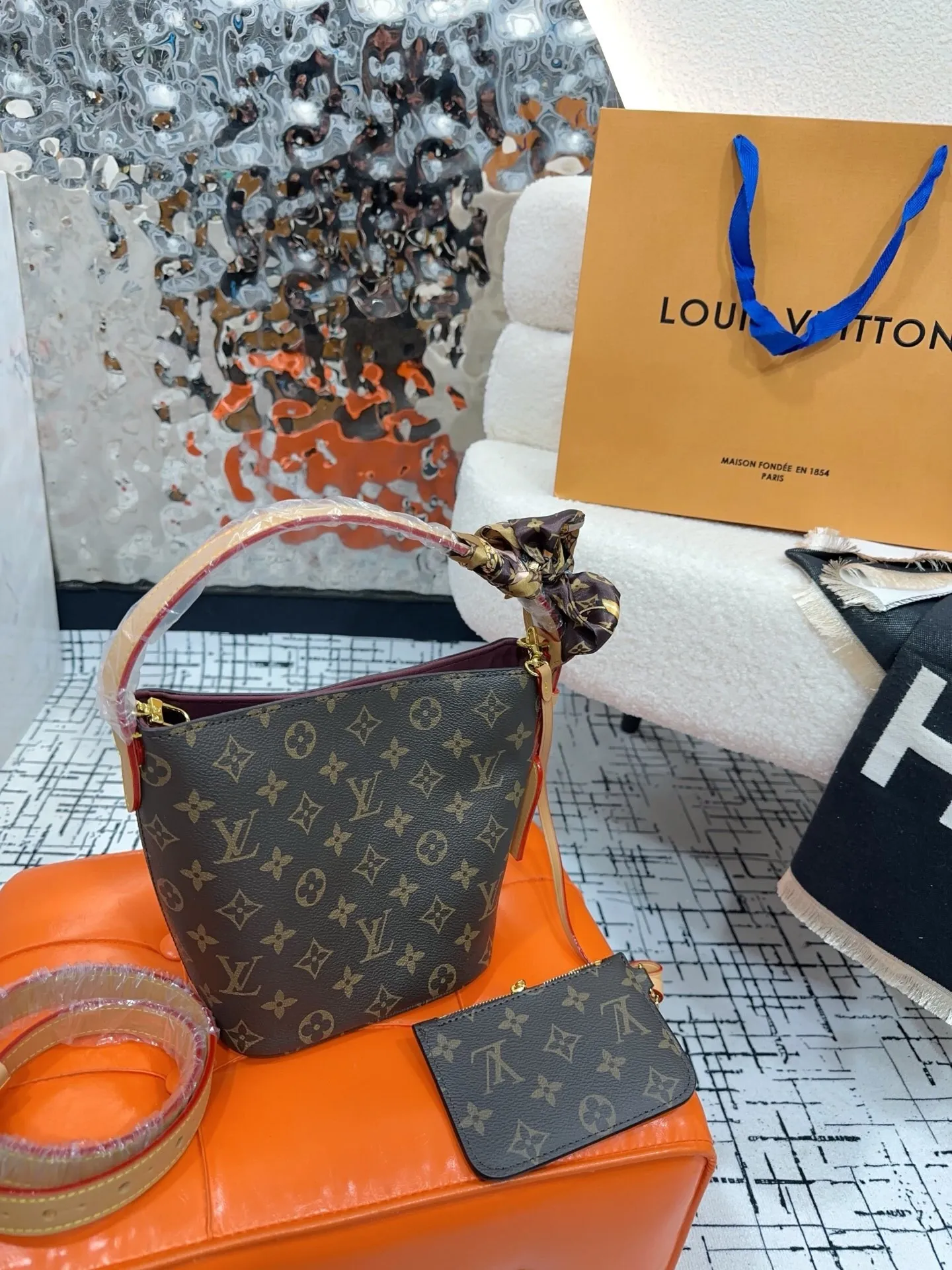 All Categories Official Website "Brand Women's Bags" Women's Bags 💙 LV 2025 New LV Bucket Bag