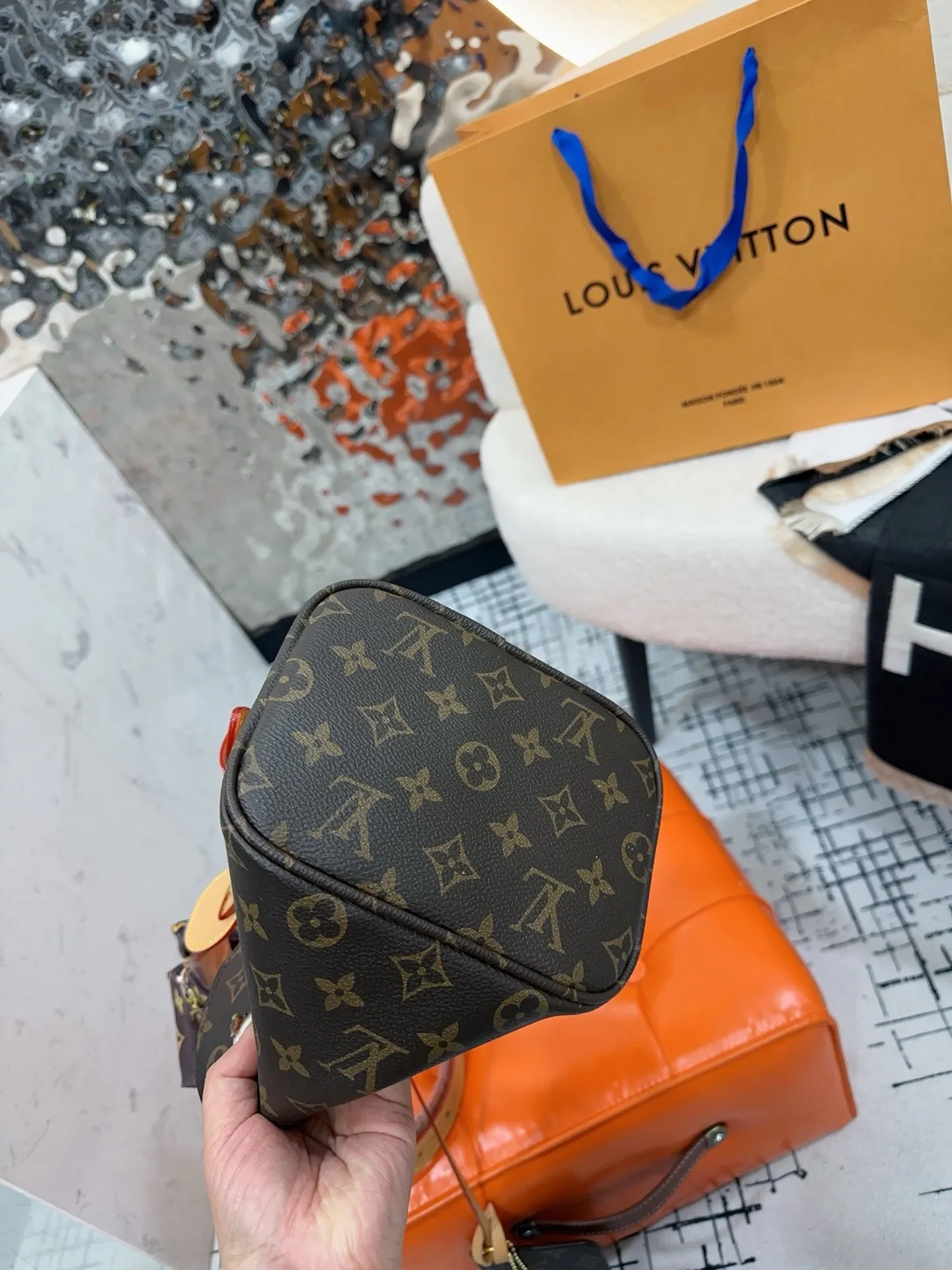 All Categories Official Website "Brand Women's Bags" Women's Bags 💙 LV 2025 New LV Bucket Bag