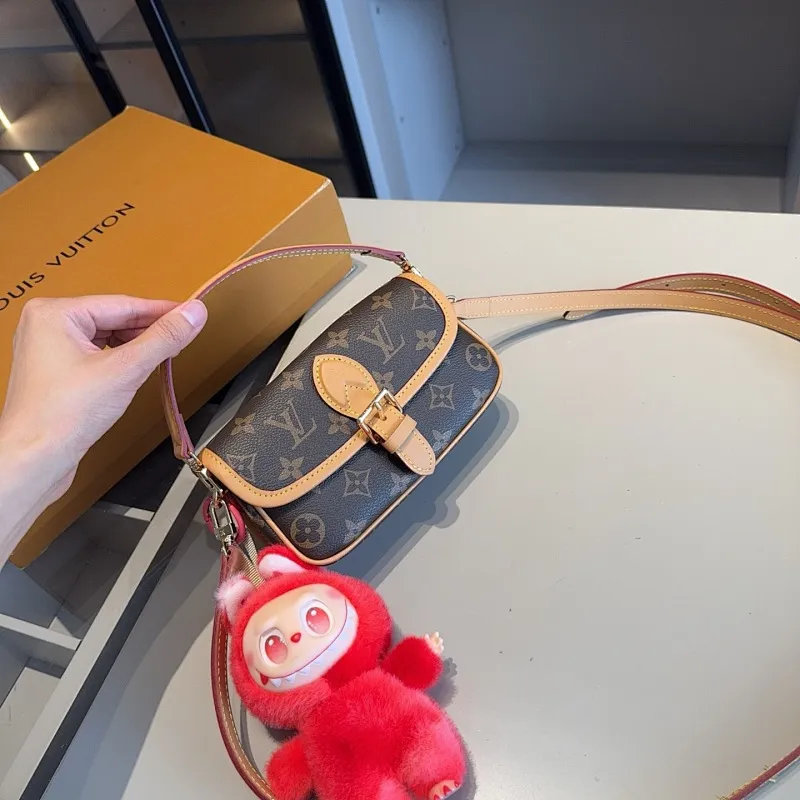 All Categories Official Website "Brand Women's Bags" Women's Bags 💙 LV 2025 New LV Crossbody Bag