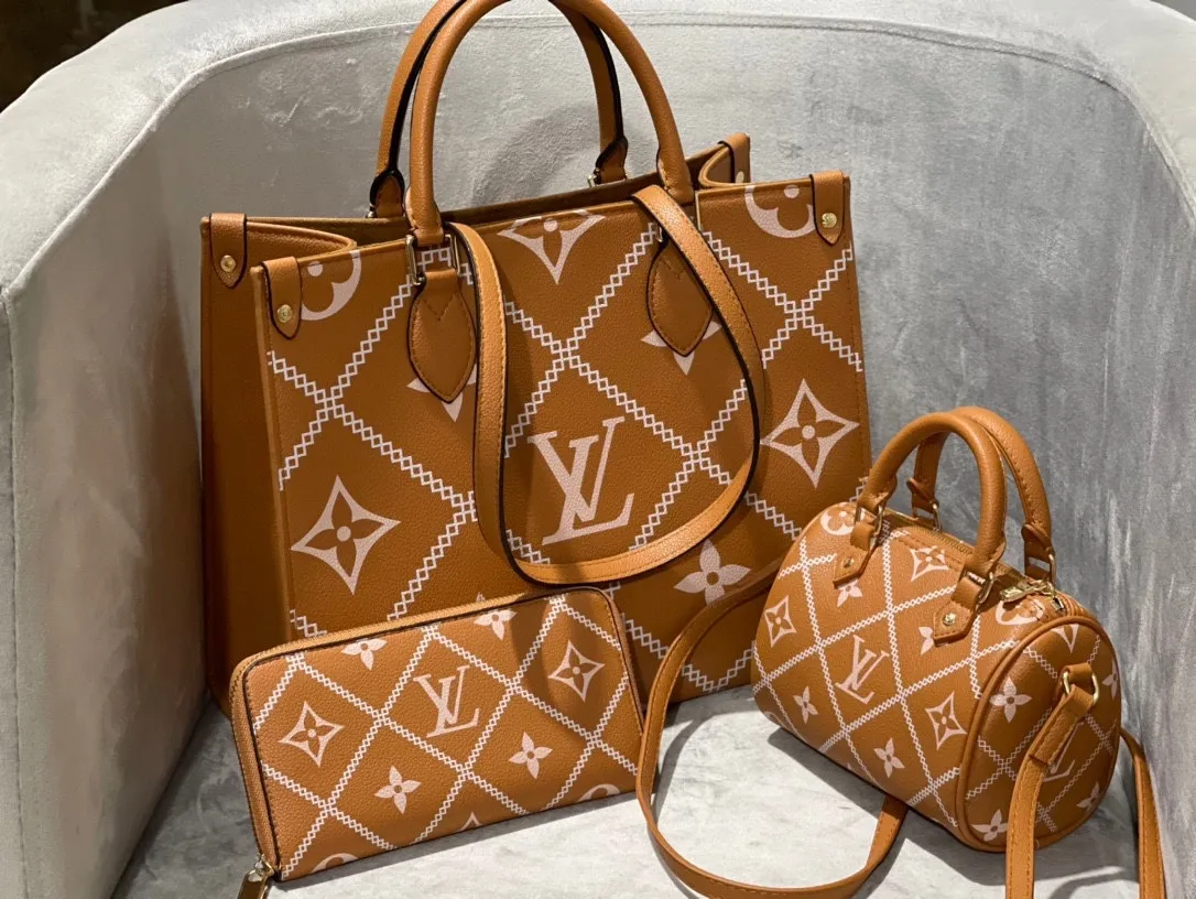 All categories Official website "Three-piece bag set" Three-piece set💖 LV 2023 new LV bag three-piece set wholesale