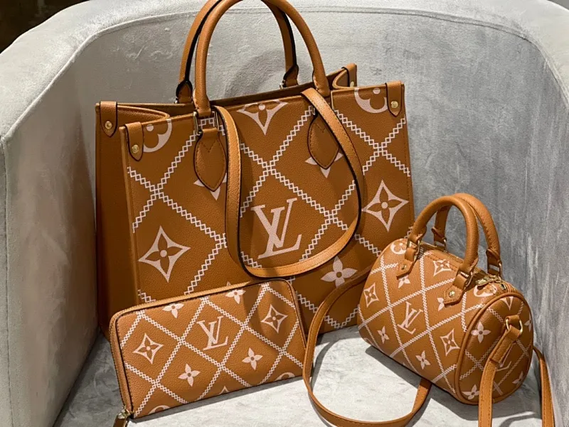 All categories Official website "Three-piece bag set" Three-piece set💖 LV 2023 new LV bag three-piece set wholesale