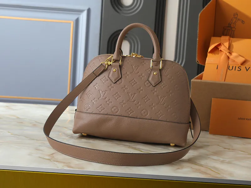 All Categories Official Website "Brand Women's Bags" Women's Bags 💙 LV LV 2026 New Crossbody Shoulder Bag