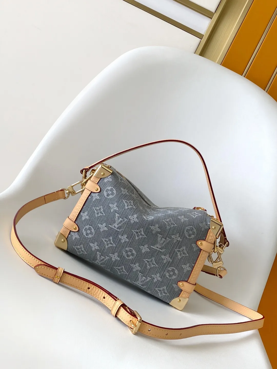 All Categories Official Website "Brand Women's Bags" Women's Bags 💙 LV 2026 New LV Crossbody Bag