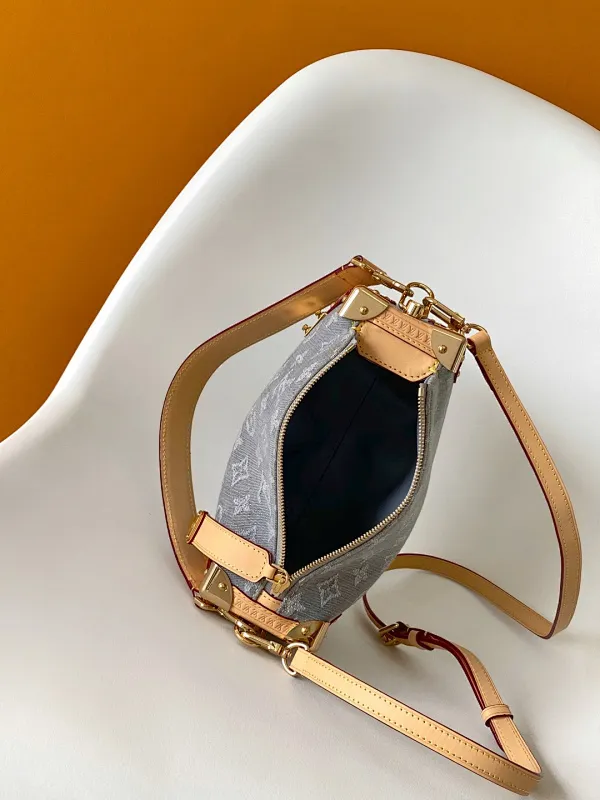 All Categories Official Website "Brand Women's Bags" Women's Bags 💙 LV 2026 New LV Crossbody Bag