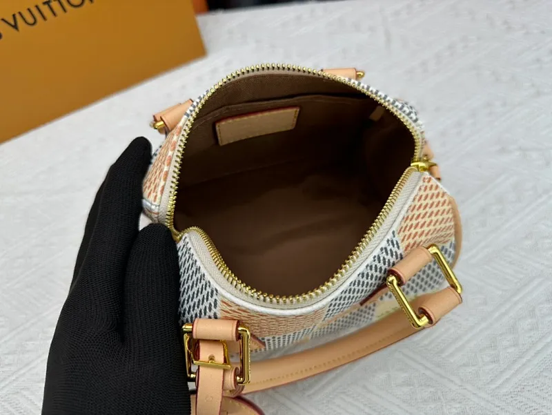 All Categories Official Website "Brand Women's Bags" Women's Bags 💙 LV 2024 New LV Crossbody Bag