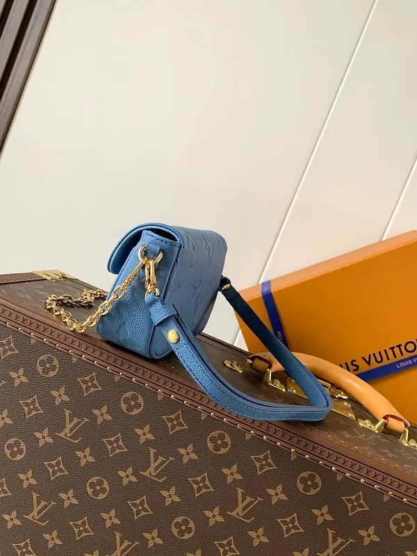 All Categories Official Website "Brand Women's Bags" Women's Bags 💙 LV 2026 Official Website New LV Crossbody Bag