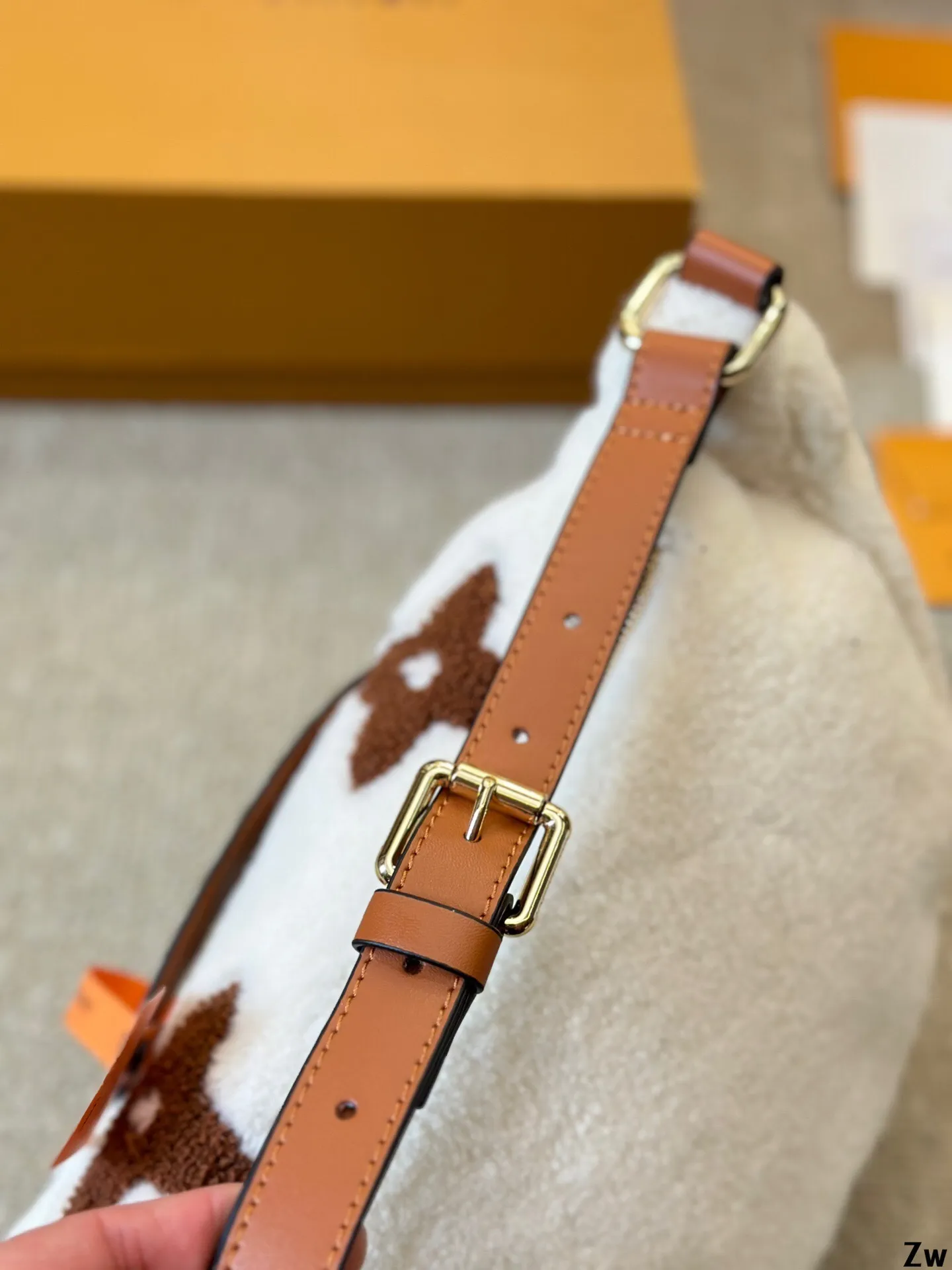 All categories Official website "Brand Women's Bags" Women's Bags 💙 LV 2024 official website new LV waist bag