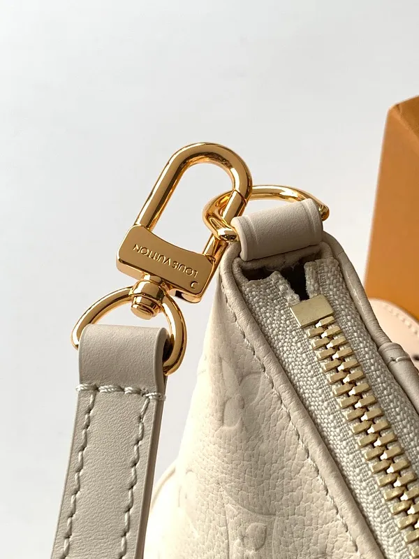 All Categories Official Website "Brand Women's Bags" Women's Bags 💙 LV 2026 Official Website New LV Crossbody Bag