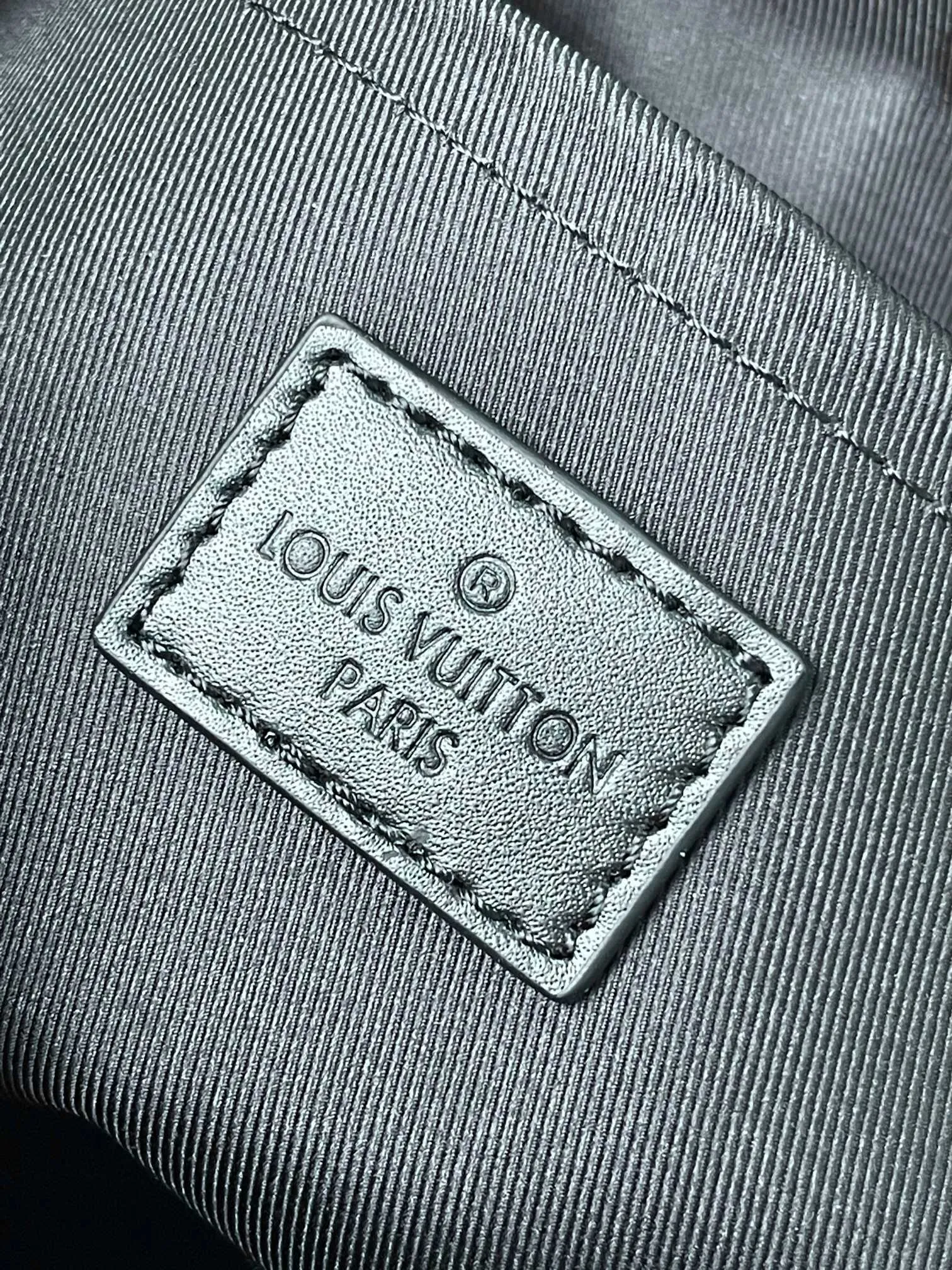 All Categories Official Website "Brand Women's Bags" Women's Bags 💙 LV 2026 New LV Crossbody Bag