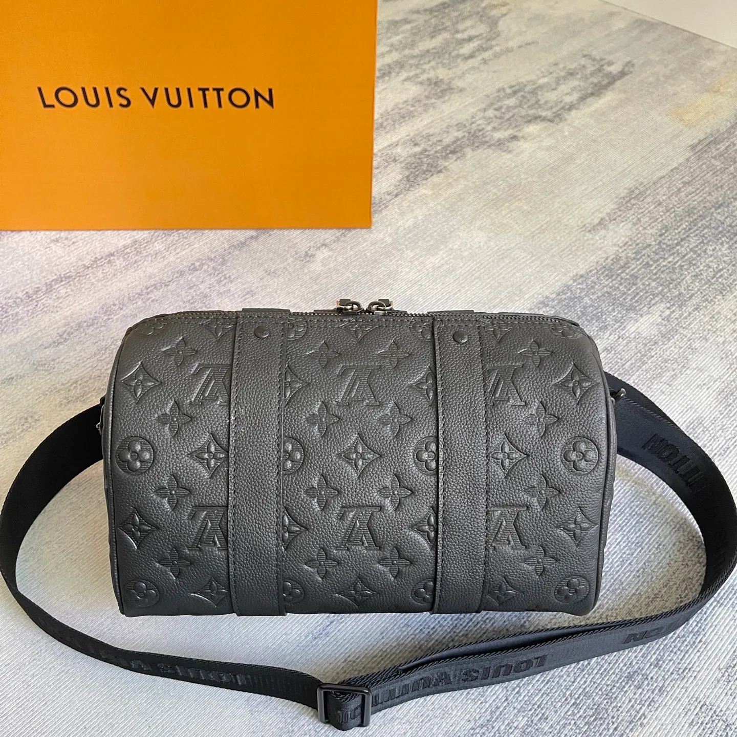 All Categories Official Website "Brand Women's Bags" Women's Bags 💙 LV 2026 New LV Crossbody Bag