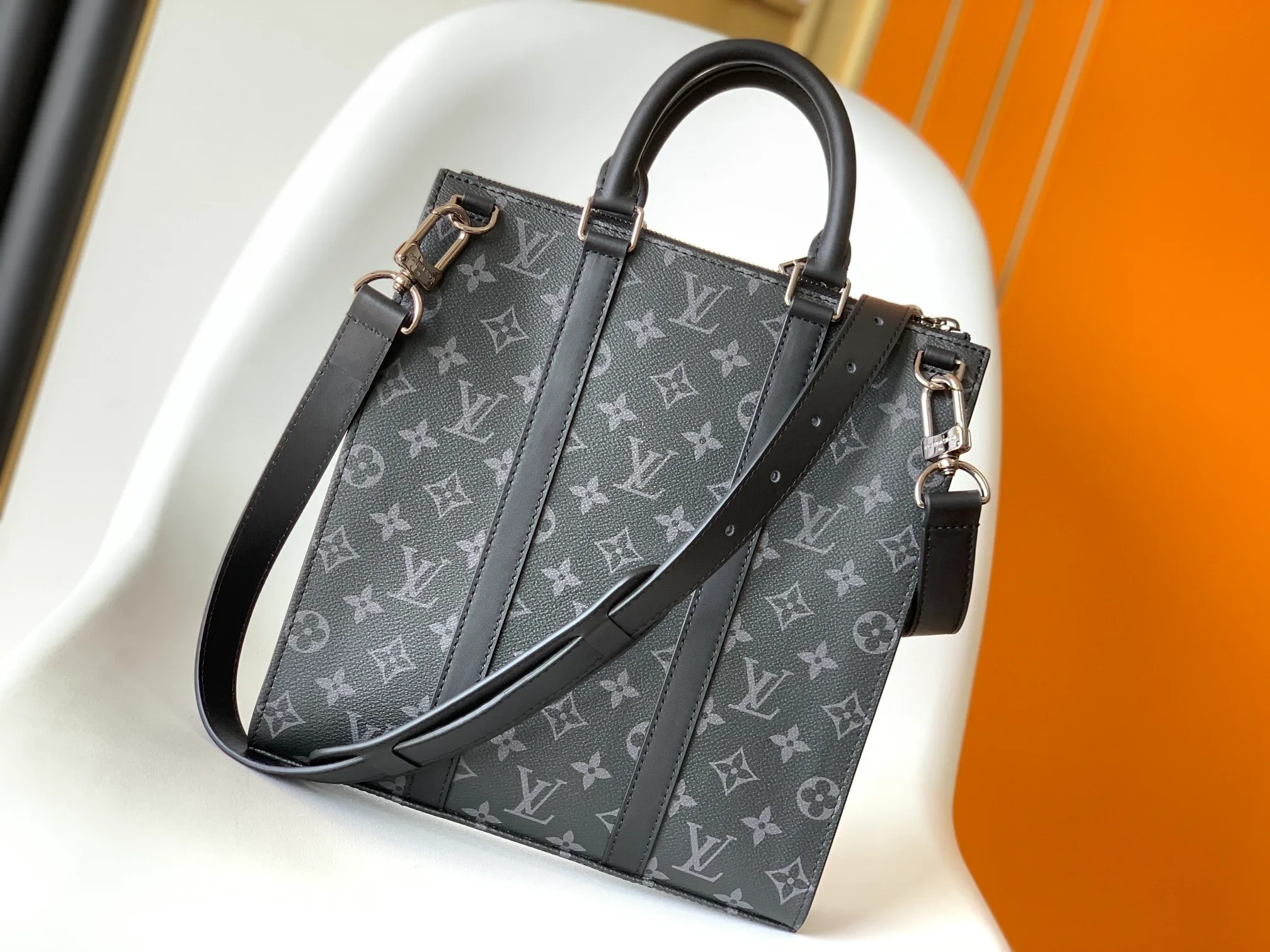 All categories Official website "Brand Women's Bags" Women's Bags 💙 LV replica LV, fine imitation LV bags, LV shoulder bags, 2023 official latest version LV leather handbags, bag factory, original material, size: 26-28.5-6CM