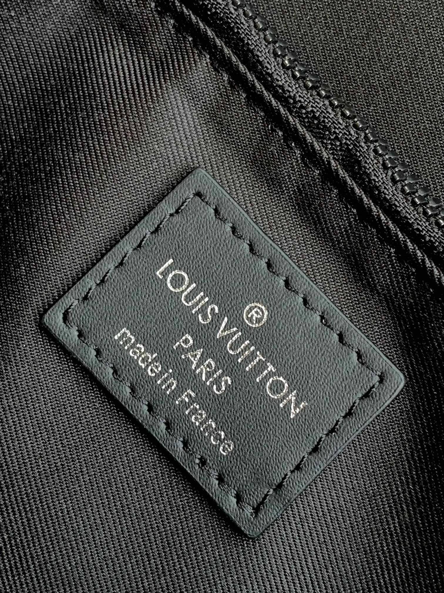 All Categories Official Website "Brand Women's Bags" Women's Bags 💙 LV 2026 New LV Crossbody Bag