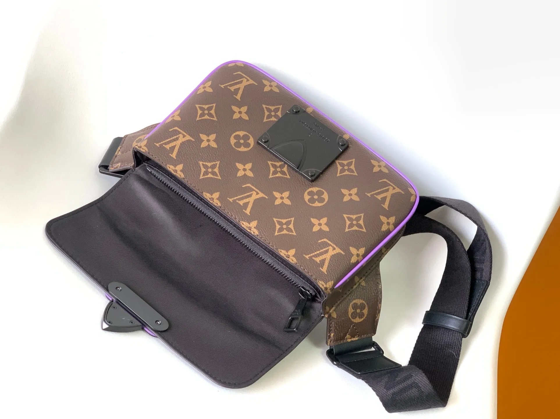 All Categories Official Website "Brand Women's Bags" Women's Bags 💙 LV 2026 New LV Crossbody Bag