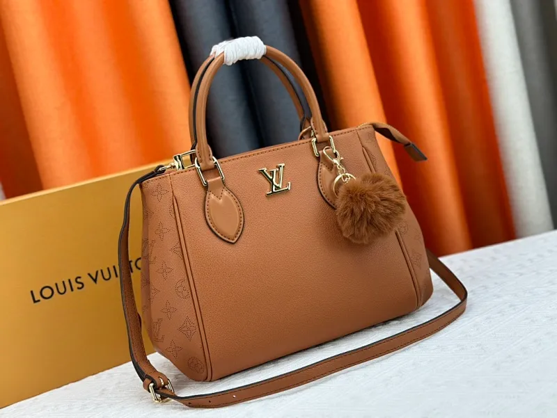 All Categories Official Website "Brand Women's Bags" Women's Bags 💙 LV 2024 Official Website New LV Crossbody Bags