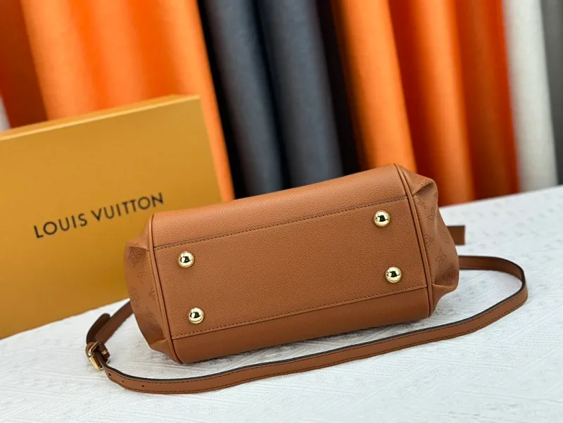 All Categories Official Website "Brand Women's Bags" Women's Bags 💙 LV 2024 Official Website New LV Crossbody Bags