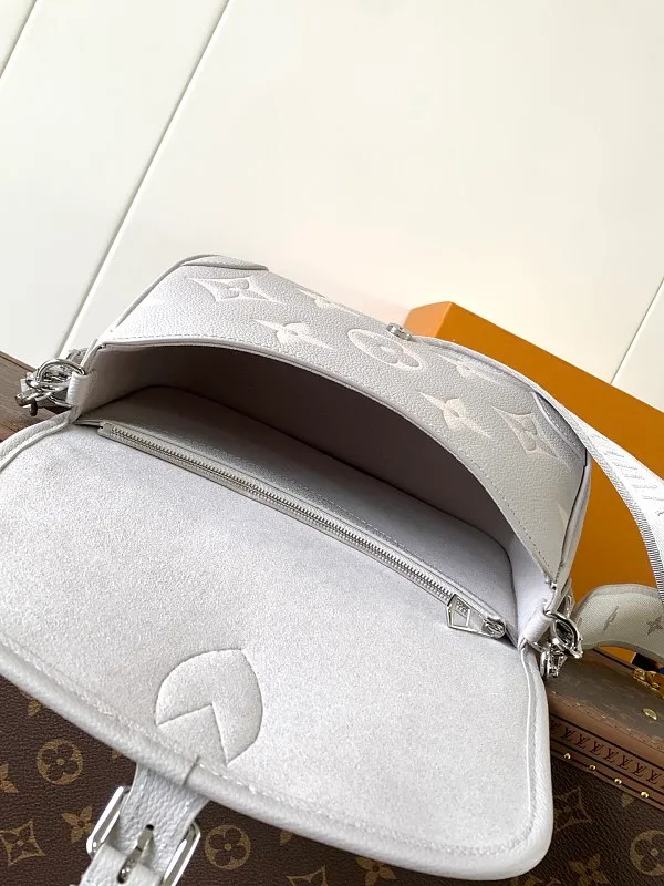All Categories Official Website "Brand Women's Bags" Women's Bags 💙 LV 2026 New LV Crossbody Bag