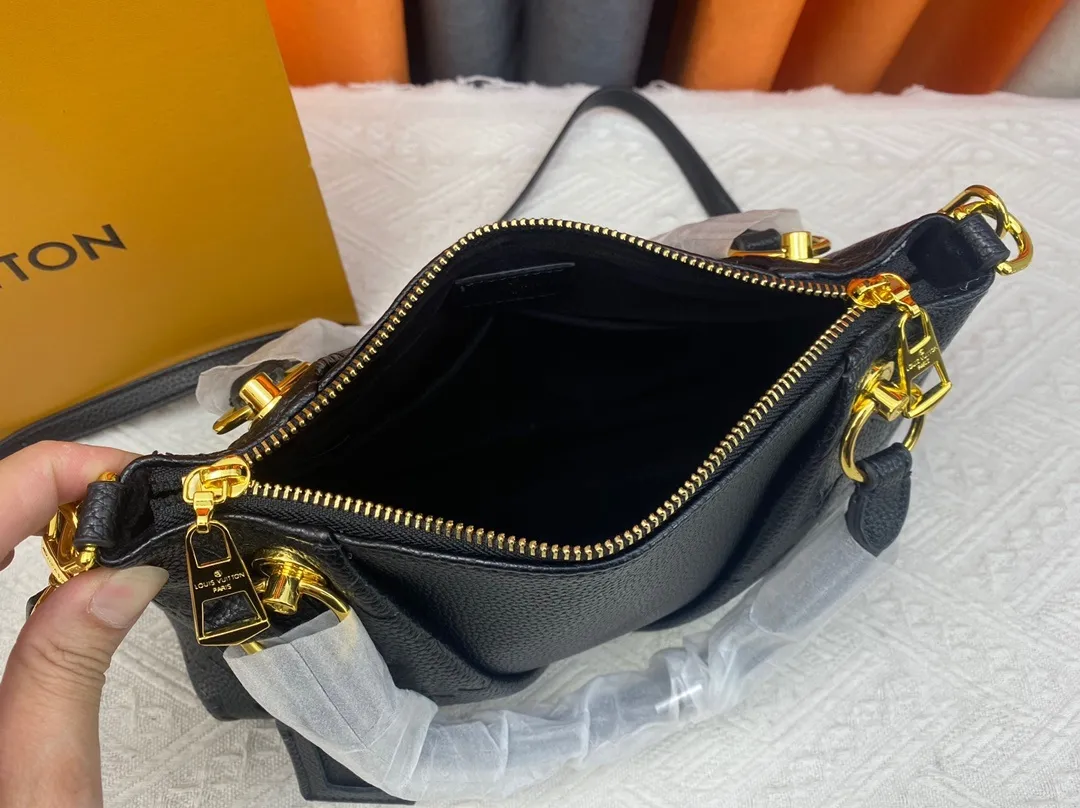 All Categories Official Website "Brand Women's Bags" Women's Bags 💙 LV 2023 New LV Crossbody Bag