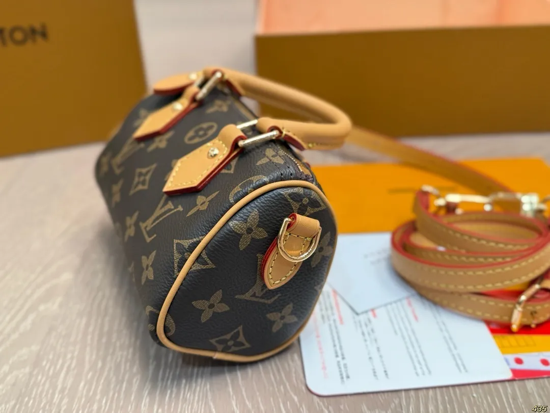 All Categories Official Website "Brand Women's Bags" Women's Bags 💙 LV 2025 New LV Crossbody Bag