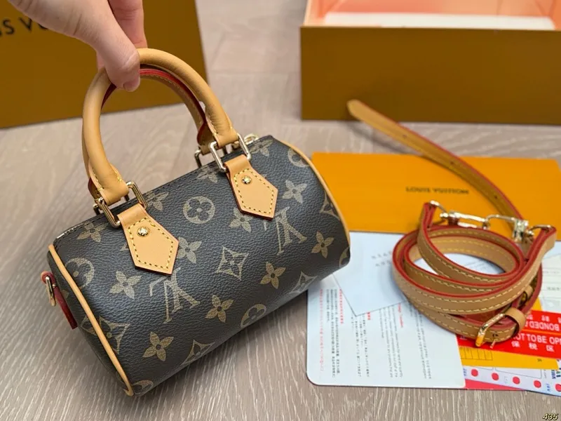 All Categories Official Website "Brand Women's Bags" Women's Bags 💙 LV 2025 New LV Crossbody Bag
