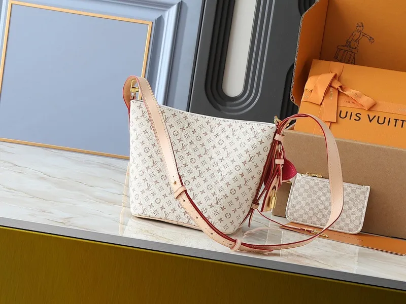All Categories Official Website "Brand Women's Bags" Women's Bags 💙 LV 2025 New LV Crossbody Bag