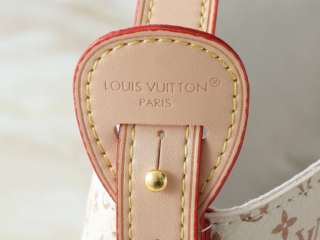 All Categories Official Website "Brand Women's Bags" Women's Bags 💙 LV 2025 New LV Crossbody Bag