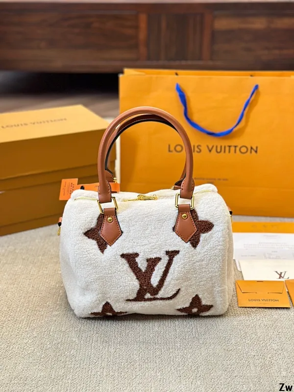 All Categories Official Website "Brand Women's Bags" Women's Bags 💙 LV 2024 Official Website New LV Crossbody Bags