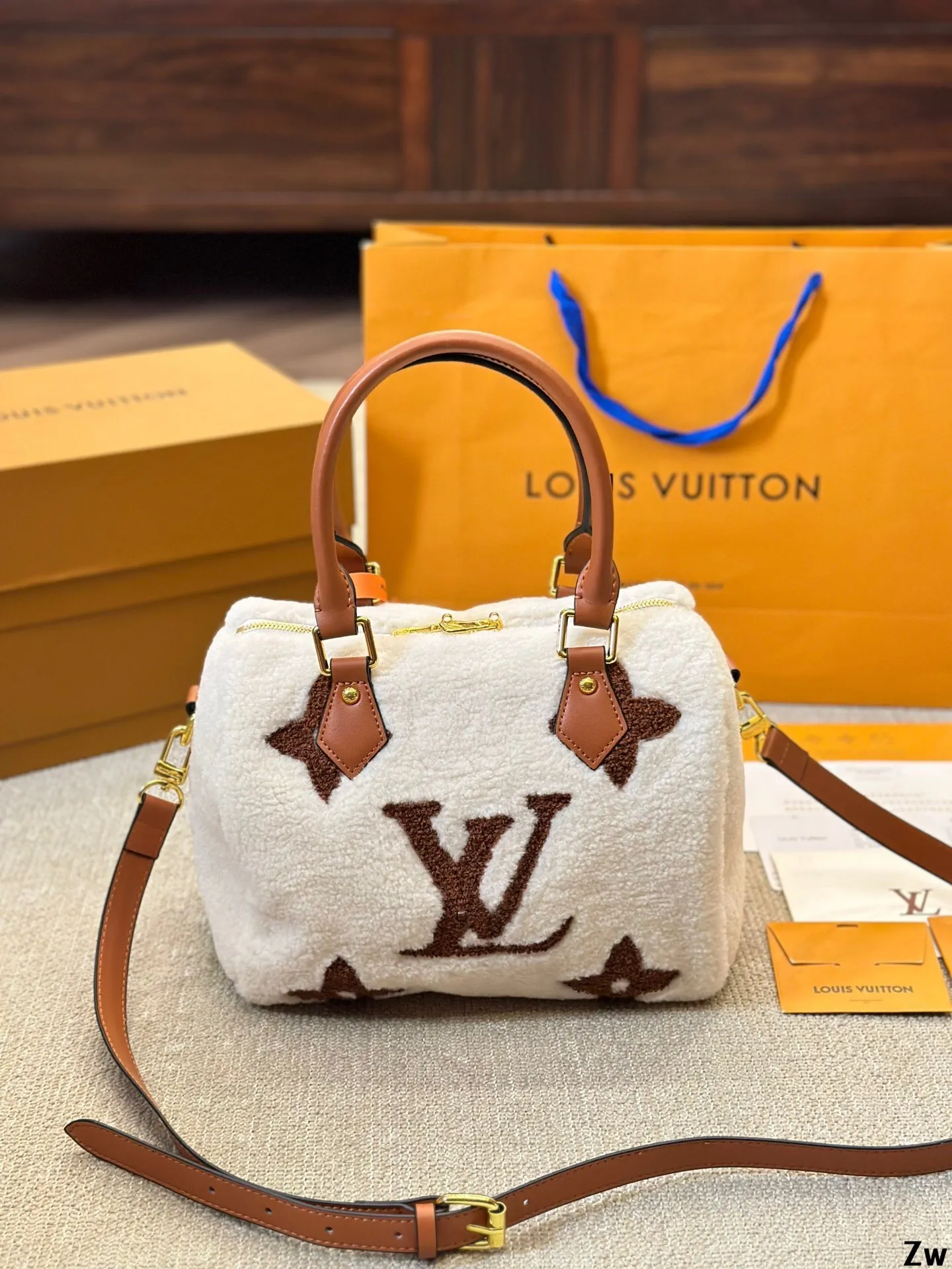 All Categories Official Website "Brand Women's Bags" Women's Bags 💙 LV 2024 Official Website New LV Crossbody Bags