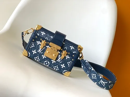 All categories Official website "Brand Women's Bags" Women's Bags 💙 LV replica LV, fine imitation LV bags, LV shoulder bags, 2023 official latest version LV cow leather crossbody bag, bag factory, original material, size: 20-12.5-6CM