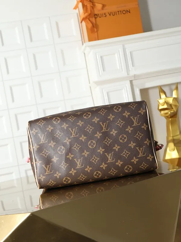 All Categories Official Website "Brand Women's Bags" Women's Bags 💙 LV 2026 Official Website New LV Crossbody Bag