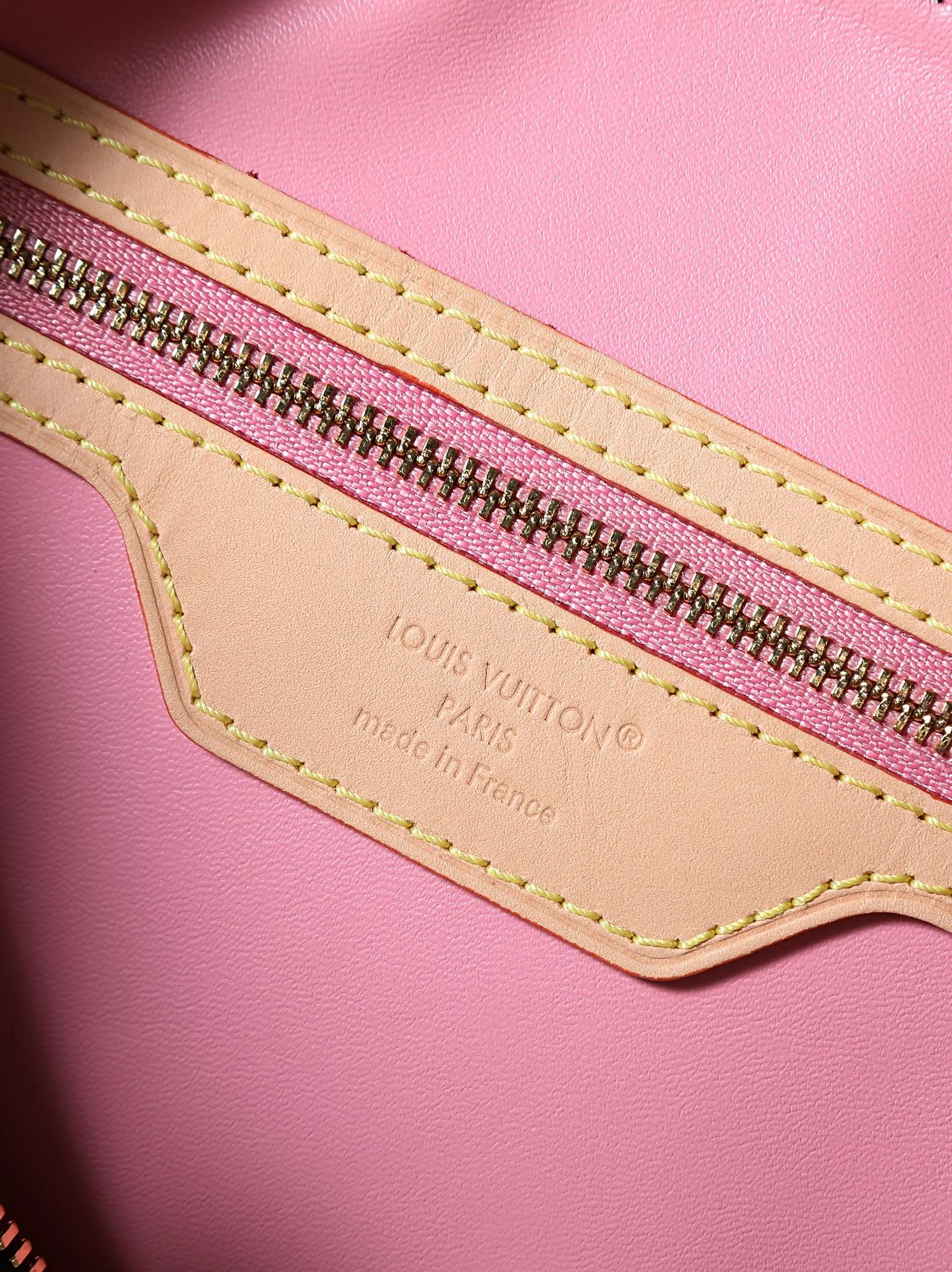 All Categories Official Website "Brand Women's Bags" Women's Bags 💙 LV 2026 Official Website New LV Crossbody Bag