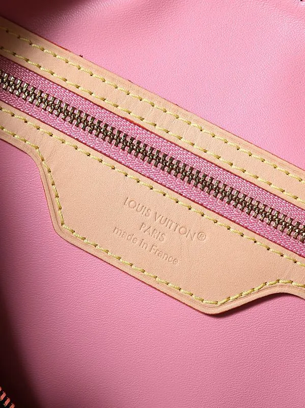 All Categories Official Website "Brand Women's Bags" Women's Bags 💙 LV 2026 Official Website New LV Crossbody Bag