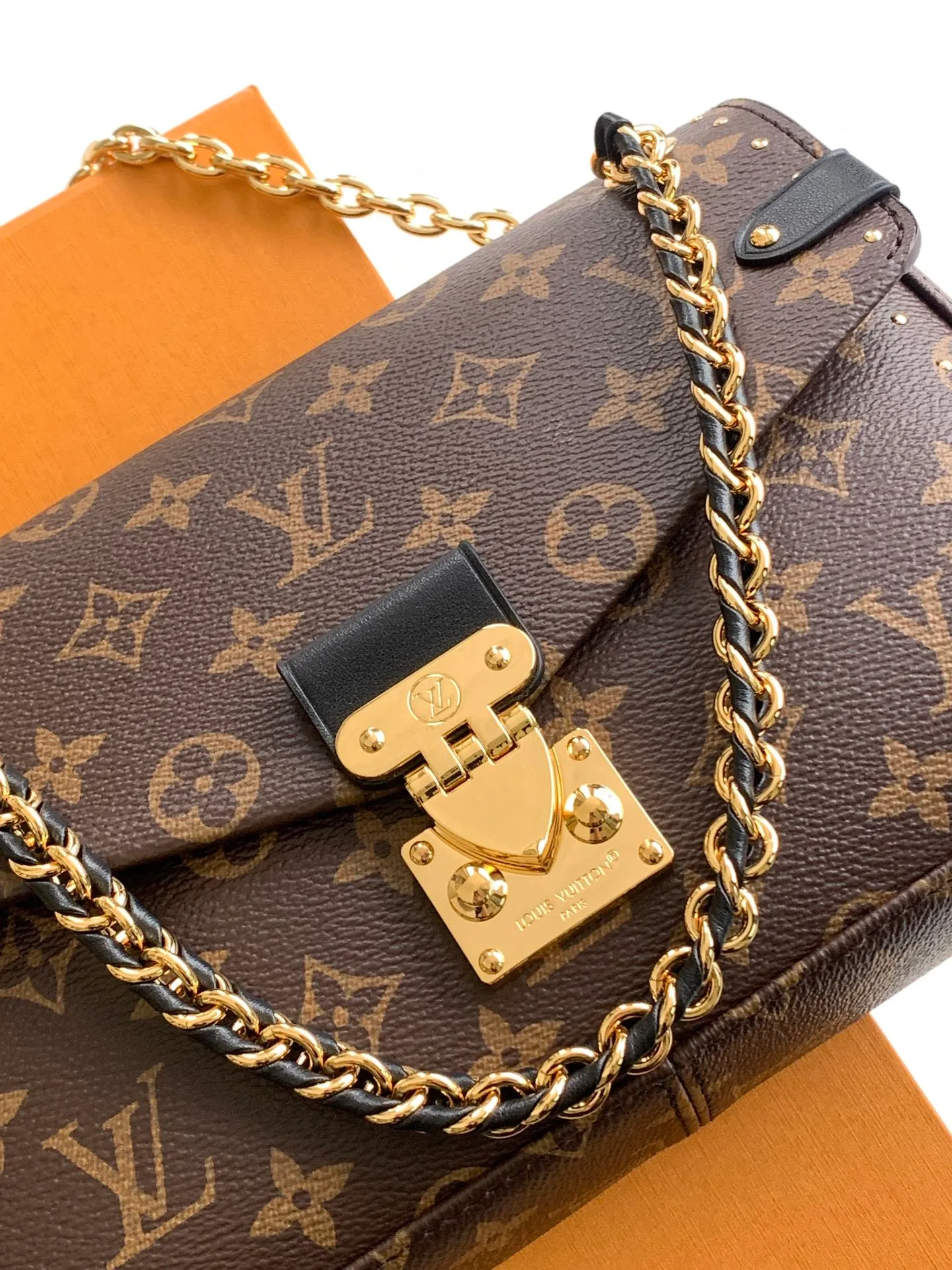 All Categories Official Website "Brand Women's Bags" Women's Bags 💙 LV 2026 New LV Crossbody Bag