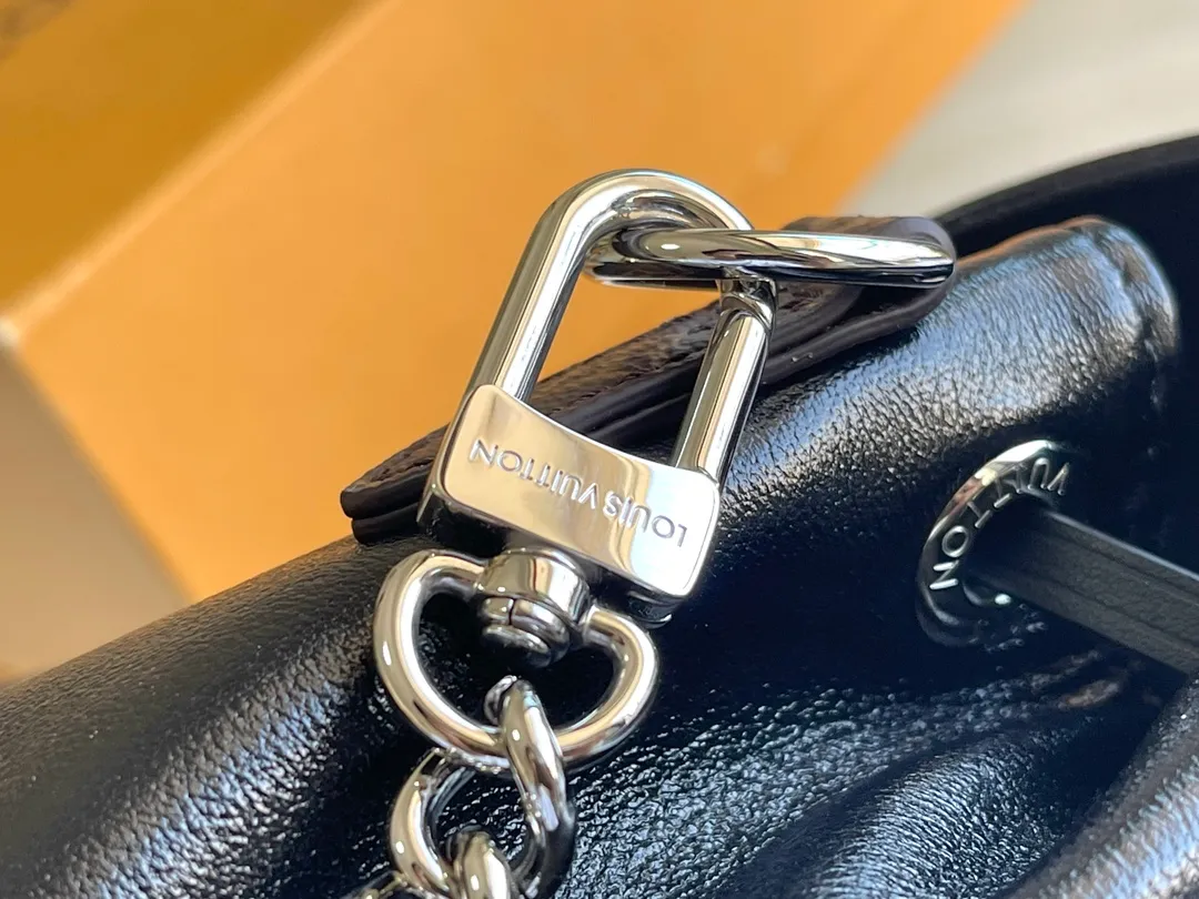 All categories 💚 Authentic bags 💚 LV 2026 counter same style backpack