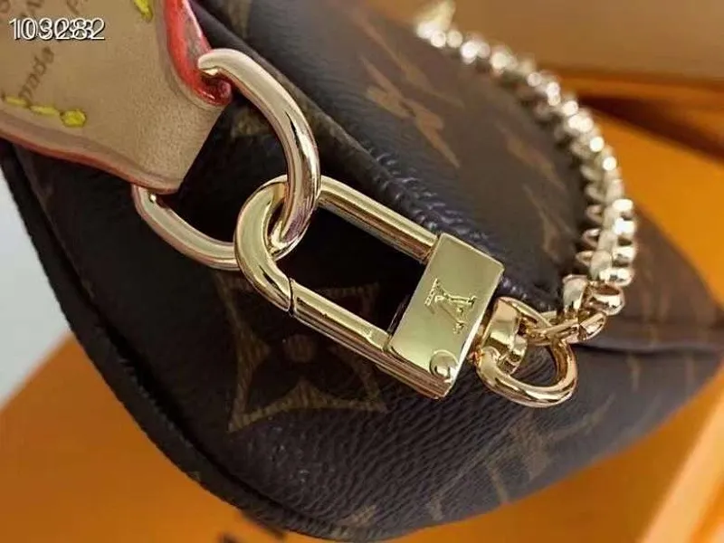 All Categories Official Website "Brand Women's Bags" Women's Bags 💙 LV 2025 New LV Crossbody Bag