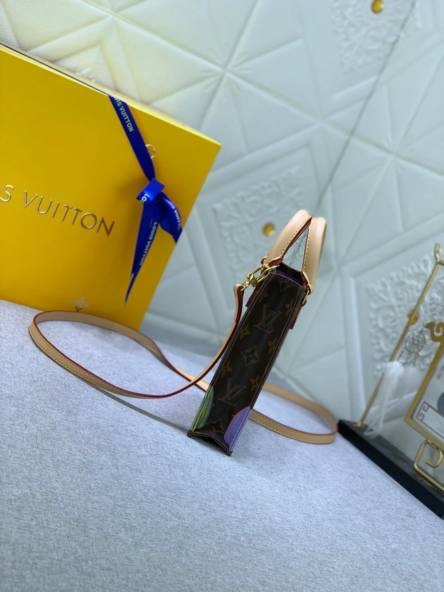 All Categories Official Website "Brand Women's Bags" Women's Bags 💙 LV 2023 New LV Crossbody Bag
