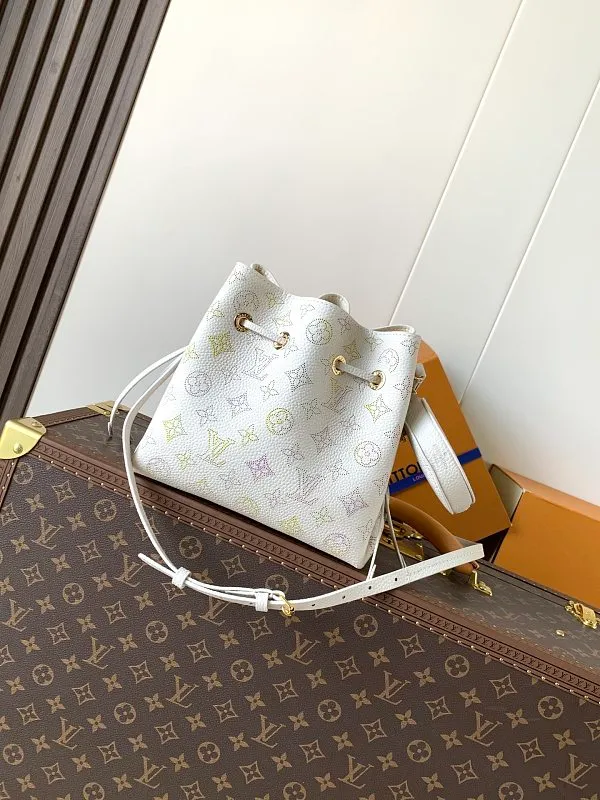 All Categories Official Website "Brand Women's Bags" Women's Bags 💙 LV 2026 New LV Crossbody Bag