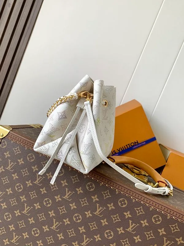 All Categories Official Website "Brand Women's Bags" Women's Bags 💙 LV 2026 New LV Crossbody Bag