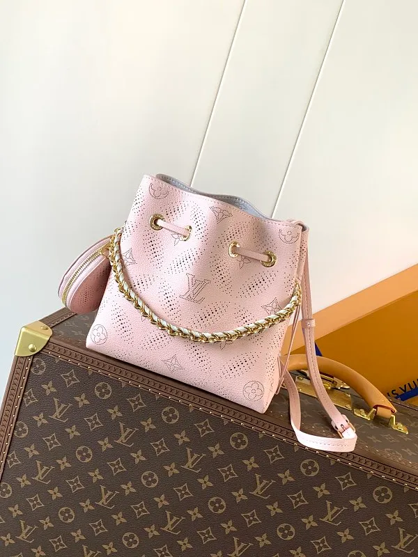 All Categories Official Website "Brand Women's Bags" Women's Bags 💙 LV 2026 New LV Crossbody Bag