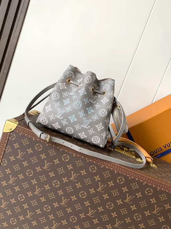 All Categories Official Website "Brand Women's Bags" Women's Bags 💙 LV 2026 New LV Crossbody Bag