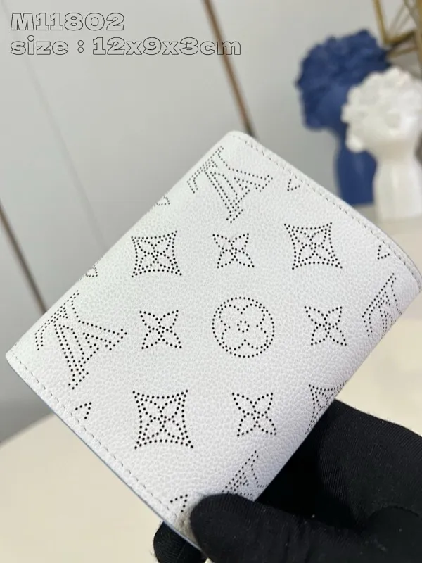 All categories 💚 Authentic bags 💚 LV 2024 official website new LV short wallet