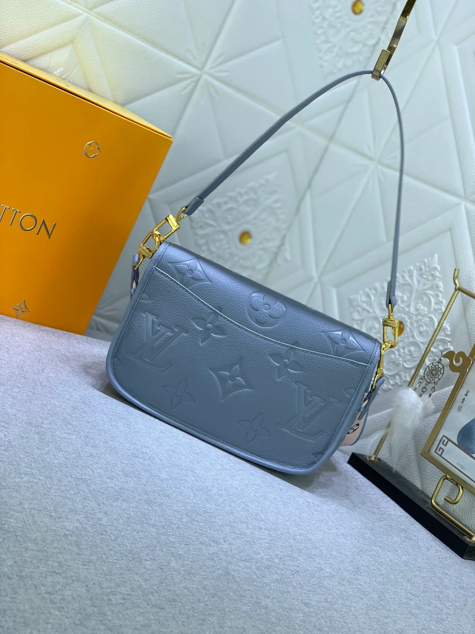 All Categories Official Website "Brand Women's Bags" Women's Bags 💙 LV 2024 New LV Crossbody Bag