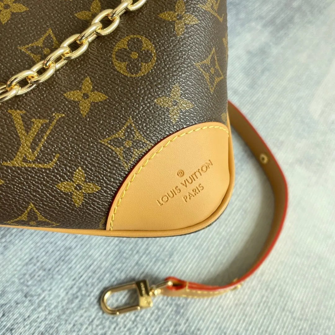 All Categories Official Website "Brand Women's Bags" Women's Bags 💙 LV 2025 New LV Crossbody Bag